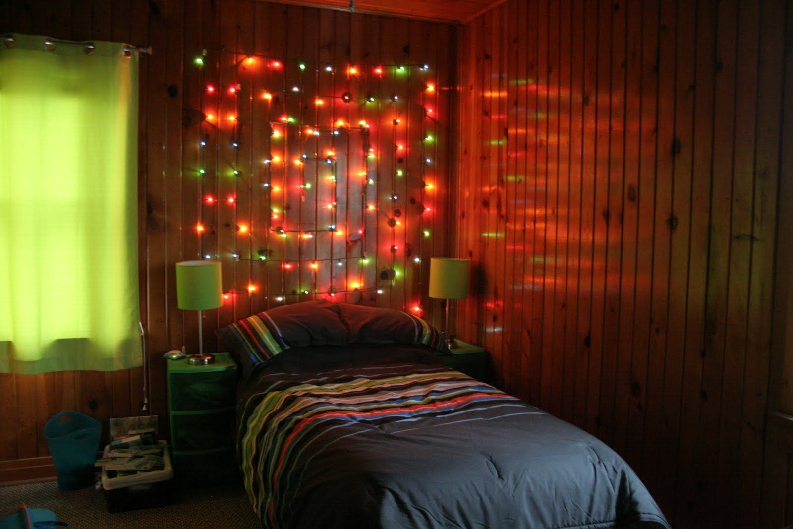 12 Cool Ways To Put Up Christmas Lights In Your Bedroom Christmas for dimensions 1600 X 1067