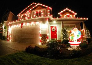 50 Best Outdoor Christmas Decorations For 2018 Christmas for size 1200 X 848