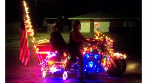 9 Harley Davidson Bikes All Decorated For The Holidays Hdforums for measurements 1600 X 900