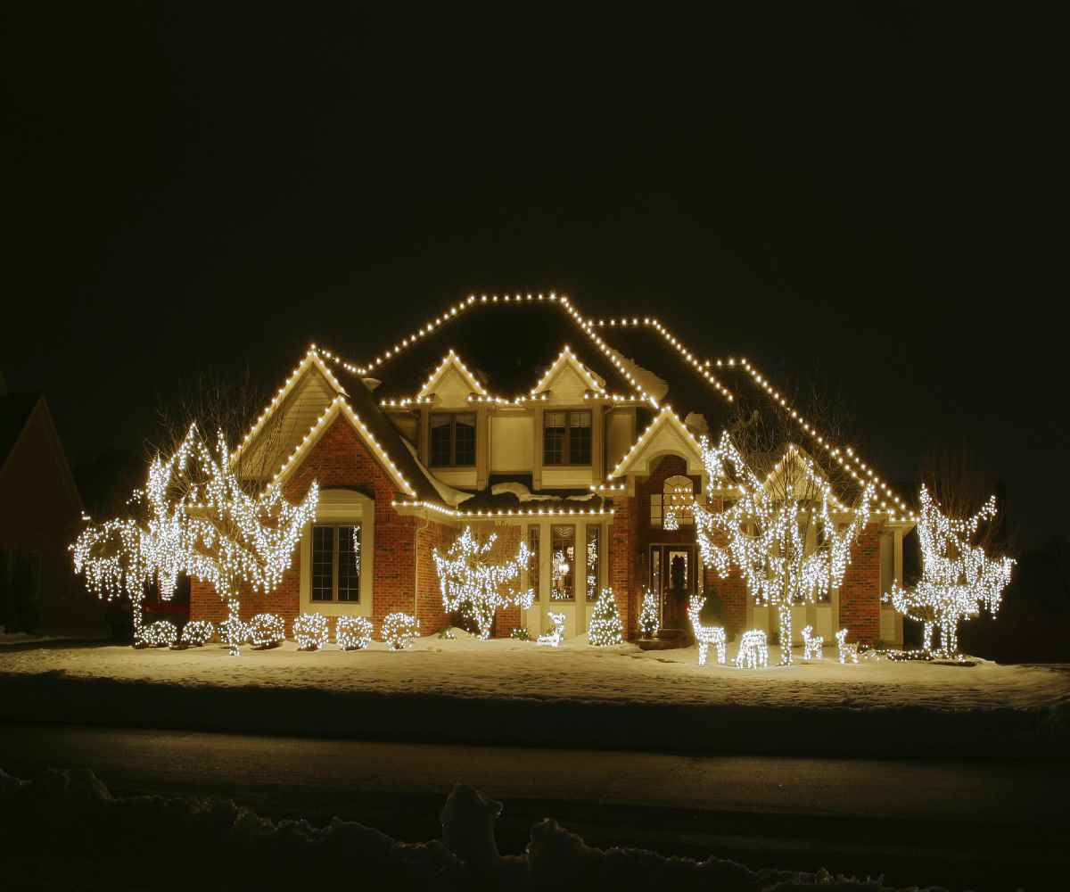 Big Bulb White Christmas Lights R Jesse Lighting for size 1200 X 1000