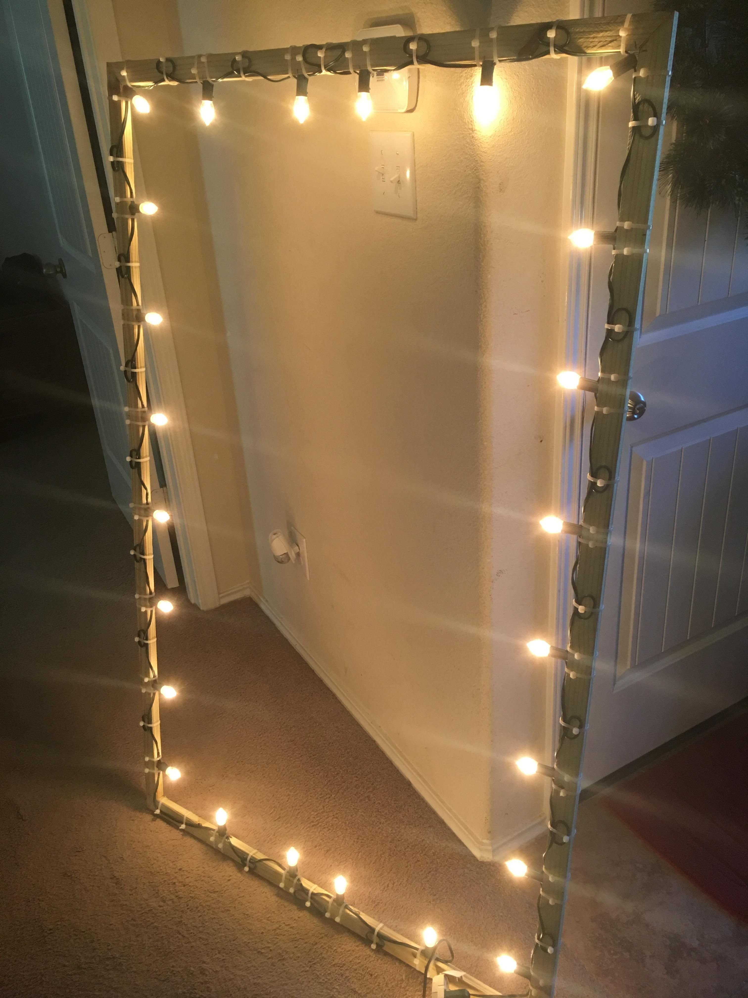 Christmas Light Window Frame Diy C7 Hang Hanging Zip Ties Holiday for sizing 3024 X 4032