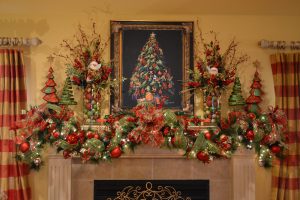 Christmas Lighted Christmas Garland For Mantle intended for proportions 1600 X 1067