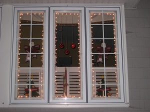 Christmas Window Lighting Frames 3 Steps With Pictures with regard to sizing 1024 X 768