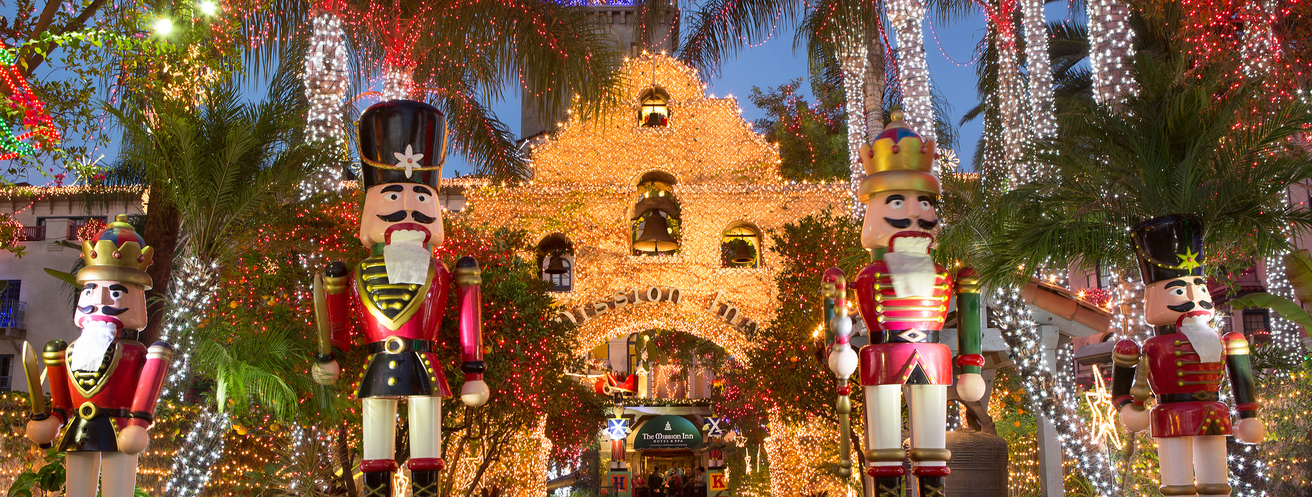 Festival Of Lights Riverside Ca Mission Inn Hotel And Spa for size 2701 X 1024