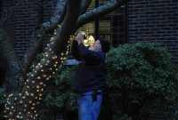 Filecrista Putting Up Christmas Lights 01 Wikimedia Commons within proportions 4288 X 2848