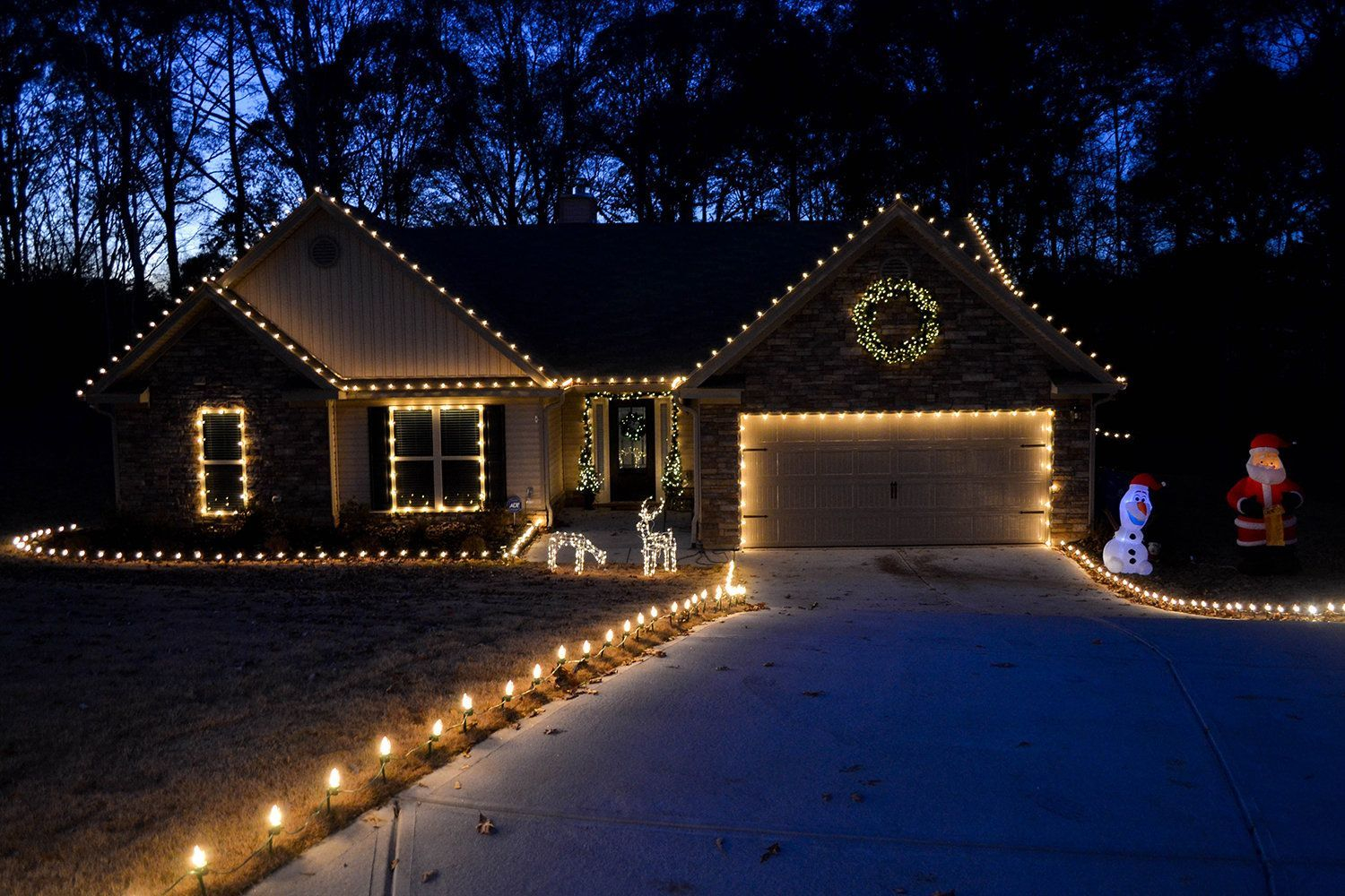 Hang Christmas Lights Across The Roof And Down The Driveway intended for size 1500 X 1000