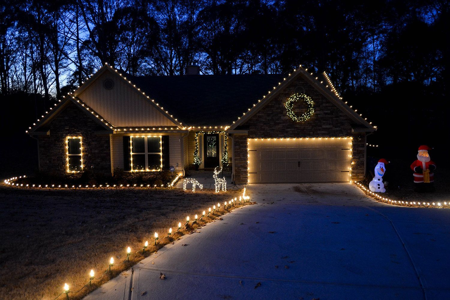 Hang Christmas Lights Across The Roof And Down The Driveway with regard to measurements 1500 X 1000