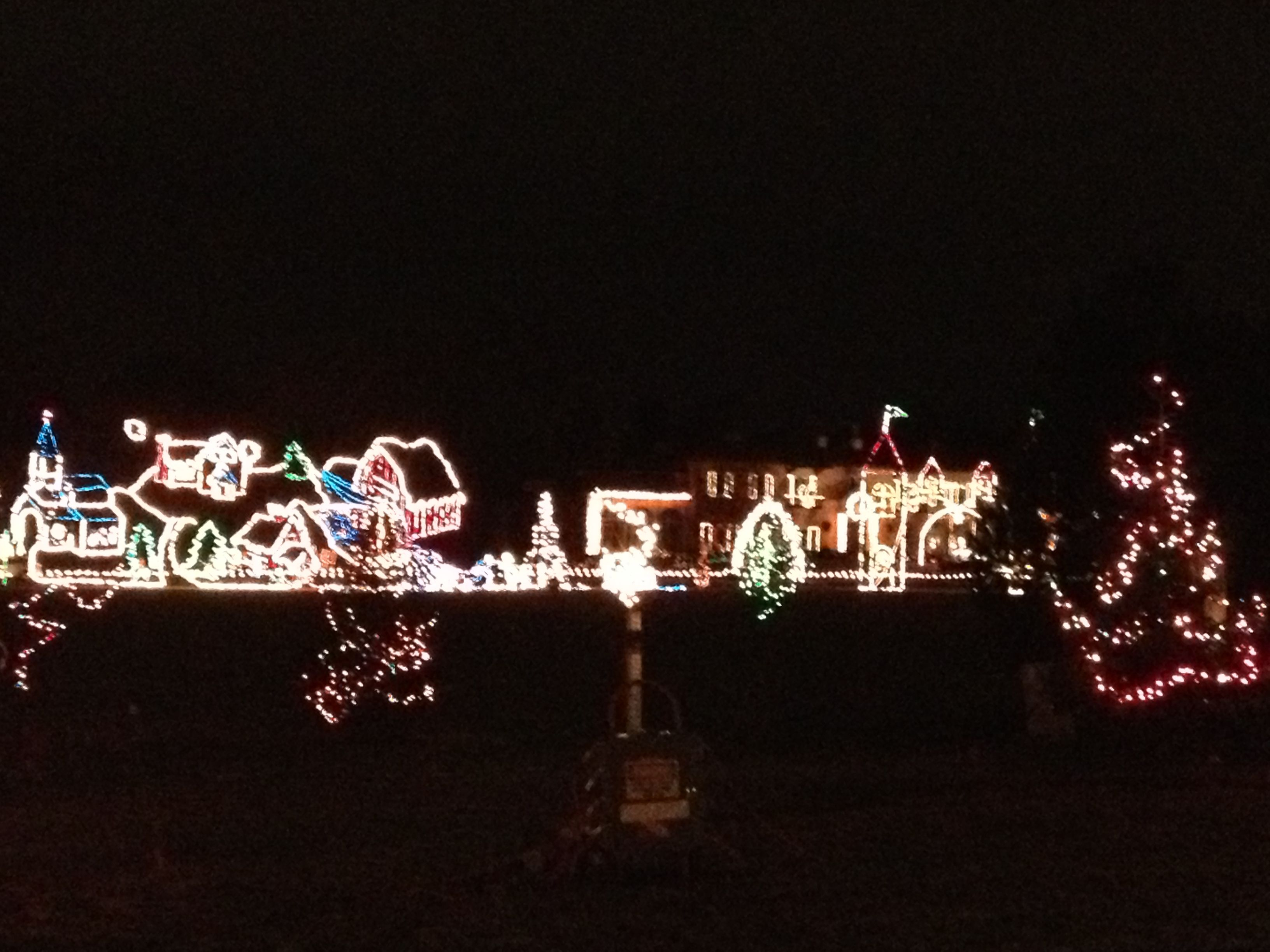 Holiday Light Show At Cuneo Mansion And Gardens Holidays At The for dimensions 3264 X 2448