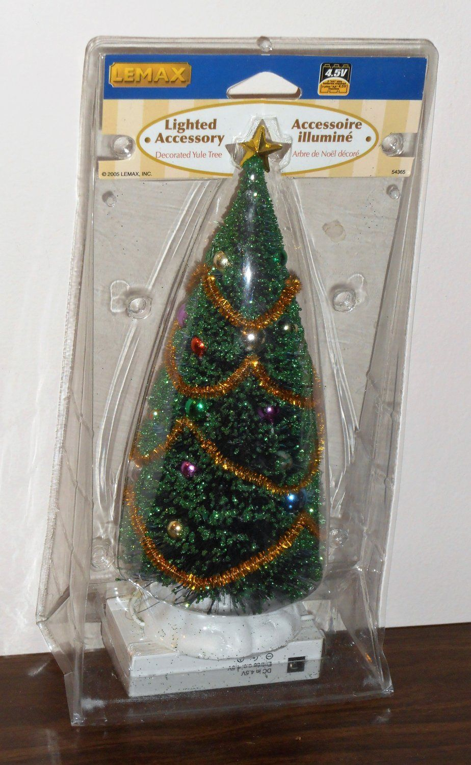 Lemaxvillage54365decoratedyulechristmastree9inchlighted regarding dimensions 924 X 1500