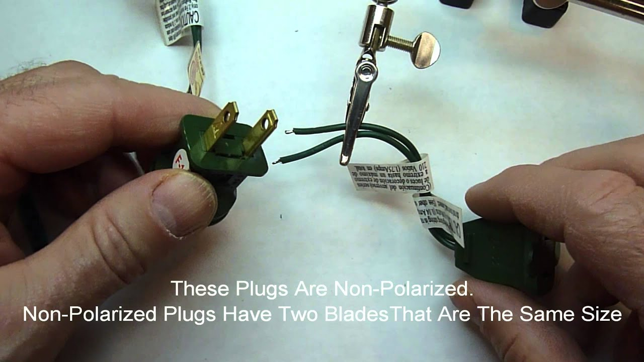 Make Christmas Light Extension Cords From Your Old Light Strings with regard to sizing 1280 X 720