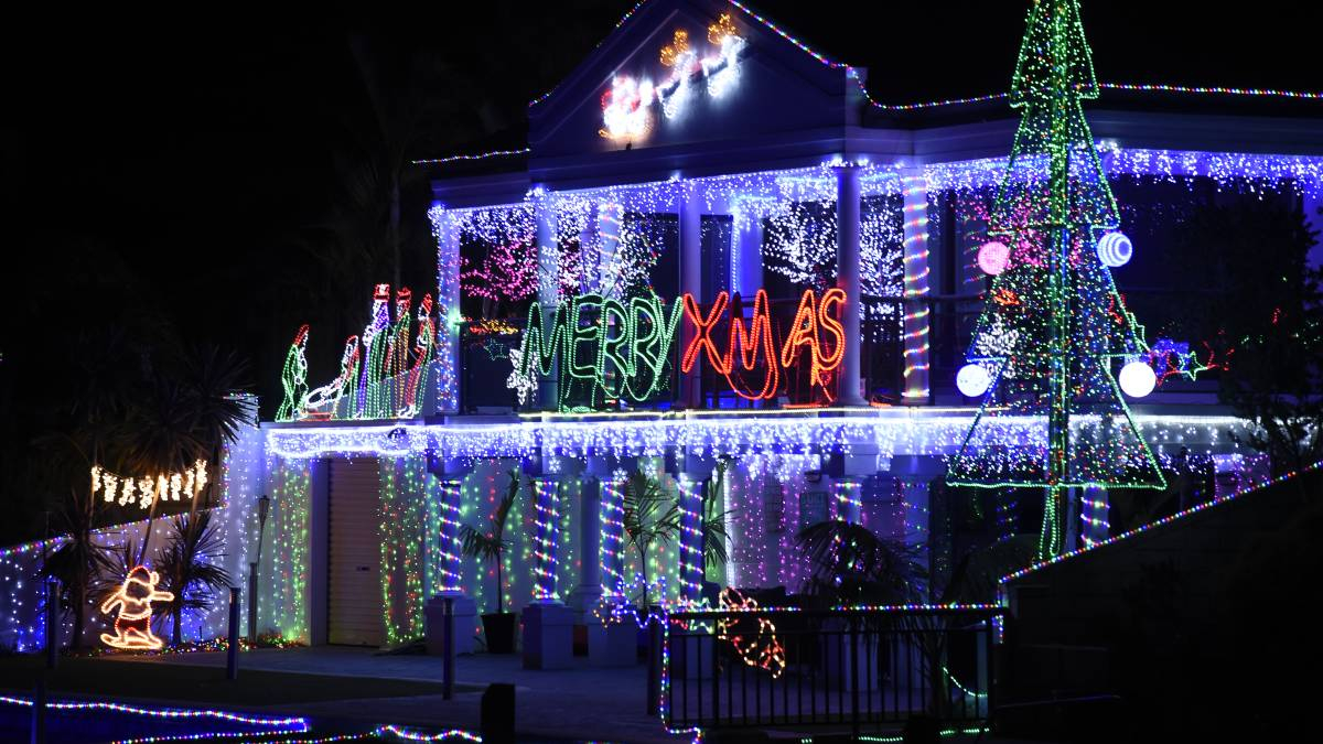 Mandurahs Canals Christmas Lights Photos Mandurah Mail for size 1200 X 675