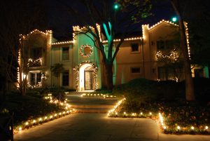 Outside Christmas Lights Ideas Homesfeed with regard to measurements 3872 X 2592