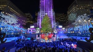 Rockefeller Center Christmas Tree In Nyc Guide with regard to size 1500 X 844