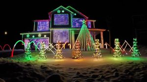 Trista Lights 2016 Christmas Light Show Featured On Abcs The Great Christmas Light Fight in sizing 1280 X 720