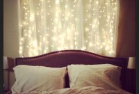 Twinkle Lights Headboard I Absolutely Love This Apartment with regard to proportions 2340 X 2340