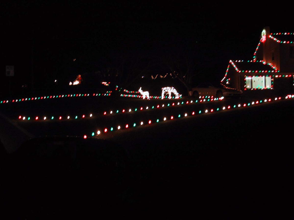 Ugly Runway Christmas Lights Fail Home Garden Do It Yourself for size 1200 X 900